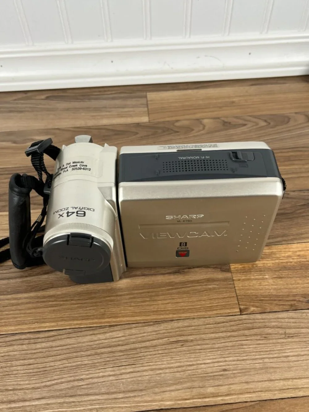 Sharp VL-E785 Viewcam Camcorder Camera & Accessories Tapes TESTED NO BATTERY CHA